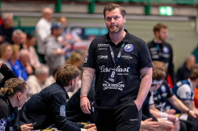 11.12.2025, Handball, HBL, Bergischer HC - ThSV Eisenach, Unihalle Wuppertal: Cheftrainer Arnor Gunnarsson (BHC hc) Nordrhein-Westfalen Deutschland