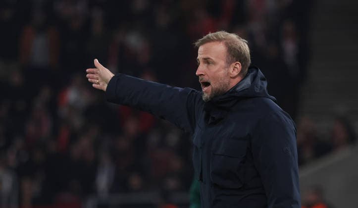 Stuttgart , Fußball UEFA Europa League VfB Stuttgart vs. Maccabi Tel Aviv , Trainer Sebastian Hoeneß ( VfB )