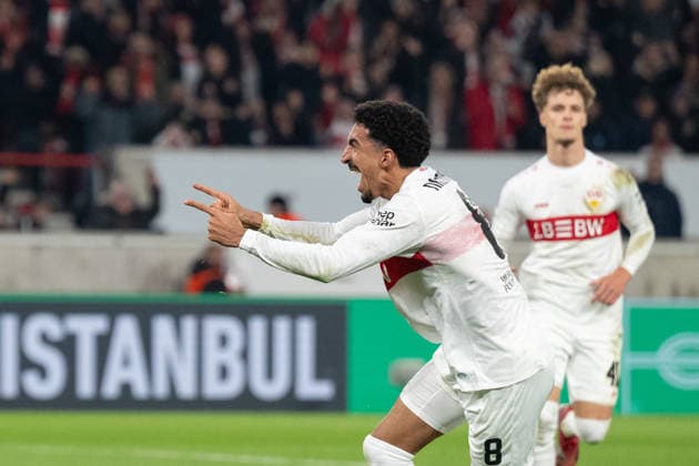 Tor zum 2:0 durch Tiago Tomas (VfB Stuttgart, 08) vorlage durch Deniz Undav (VfB Stuttgart 26), Jubel, Torjubel, bejubel sein Tor. GER, VfB Stuttgart vs. Maccabi Tel Aviv, Fussball, UEFA Europa League, Herren, 6. Spieltag, Spielzeit 2025 2026, 11.12.2025, GER, VfB Stuttgart vs. Maccabi Tel Aviv, Fussball, UEFA Europa League, Herren, 6. Spieltag, Spielzeit 2025 2026, 11.12.2025 Stuttgart Copyright: xEibner-Pressefoto WolfgangxFrankx EP_WFK