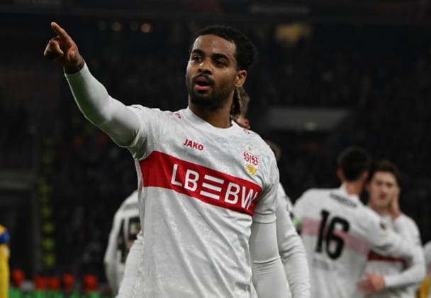 11.12.2025, xsltx, Fussball UEFA Europa League, VfB Stuttgart - Maccabi Tel Aviv v.l. Lorenz Assigon (VfB Stuttgart) celebrate the goal, Der Torjubel zum 1:0 Stuttgart