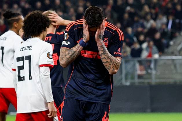 Morato of Nottingham Forest shows a look of dejection Utrecht v Nottingham Forest, UEFA Europa League, Group Stage, Football, Stadion Galgenwaard, Utrecht, Netherlands - 11 Dec 2025Utrecht Stadion Galgenwaard Netherlands EDITORIAL USE ONLY No use with unauthorised audio, video, data, fixture lists, club league logos or live services. Online in-match use limited to 120 images, no video emulation. No use in betting, games or single club league player publications. Copyright: xMauricexvanxSteen Shutterstockx 16080568r