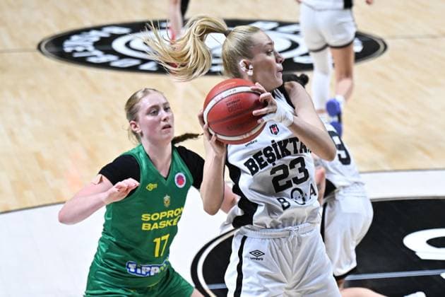 Besiktas BOA v Sopron Basket - FIBA Women’s EuroCup ISTANBUL, TURKIYE – DECEMBER 11: Besiktas BOA player Meltem Yildizhan (23) in action against Sopron Basket player Tara Wallack (17)) during the FIBA Women’s EuroCup playoff first leg match between Besiktas BOA and Sopron Basket in Istanbul, Turkiye on December 11, 2025. Cem Tekkesinoglu Anadolu Istanbul Turkey. Editorial use only. Please get in touch for any other usage.  Copyright: x2025xAnadoluxCemxTekkesinoglux