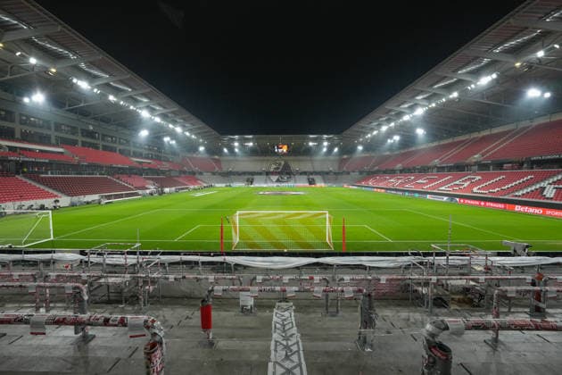 Stadionpanorama, Weitwinkel, Tribünen, Sitzplätze, Stehplätze, vor dem Spiel , Deutschland, Fussball, UEFA Europa League, 6.Spieltag, Ligaphase, 2025 2026, SC Freiburg vs. FC Salzburg, 11.12.2025, Europa-Park Stadion, Freiburg, Deutschland Freiburg Europa-Park Stadion Baden-Württemberg Deutschland Copyright: xArnexAmbergx