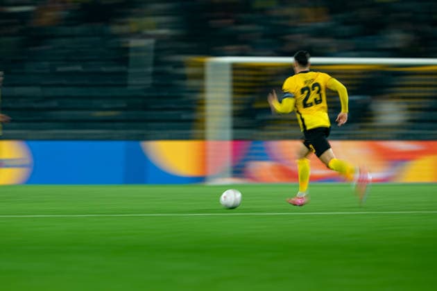 Schweiz: UEFA Europa League 2025 26, BSC Young Boys vs LOSC Lille - Stadion Wankdorf, Bern: Loris Benito (23 Young Boys) in aktion Bern Stadion Wankdorf Bern Schweiz Copyright: xKjetilxWaberx