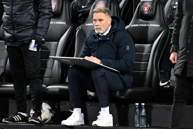 Midtjylland v KRC Genk - UEFA Europa League MIDTJYLLAND, DENMARK - DECEMBER 11 : Fink Thorsten head coach of KRC Genk during the UEFA Europa League 2025 26 League Phase MD6 match between Midtjylland and KRC Genk on December 11, 2025 in Midtjylland, Denmark, 11 12 2025 Midtjylland Denmark  Copyright: xTomasxSiskx