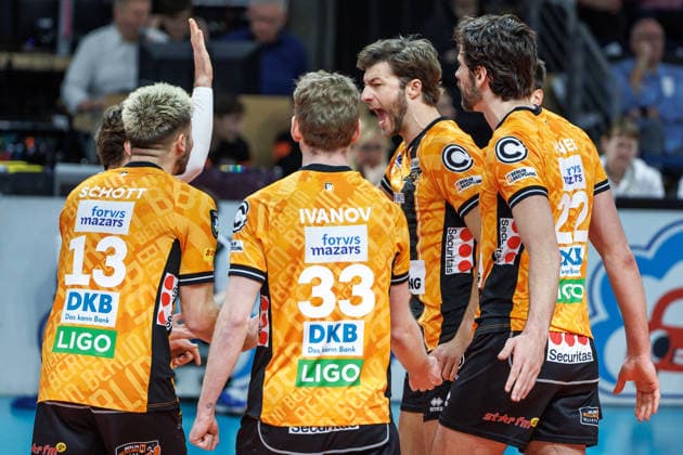 11.12.25, Berlin, Volleyball: 1.Bundesliga, Maenner, CEV Champions League , BR Volleys - Club Voleibol Guaguas, Max-Schmeling-Halle.