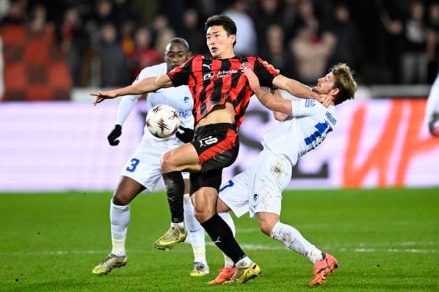 Midtjylland v KRC Genk - UEFA Europa League MIDTJYLLAND, DENMARK - DECEMBER 11 : Cho Guesung forward of Midtjylland and Hrosovsky Patrik midfielder of KRC Genk during the UEFA Europa League 2025 26 League Phase MD6 match between Midtjylland and KRC Genk on December 11, 2025 in Midtjylland, Denmark, 11 12 2025 Midtjylland Denmark  Copyright: xTomasxSiskx