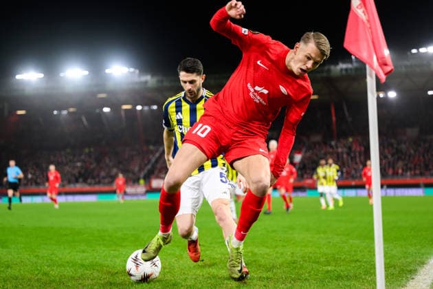 251211 Emil Kornvig of Brann during the UEFA Europa League football match between Brann and Fenerbache on December 11, 2025 in Bergen. Photo: Marius Simensen BILDBYRAN COP 238 MM0053 bbeng fotboll football soccer fotball uefa europa league brann fenerbache Copyright: MARIUSxSIMENSEN BB251211ZH018