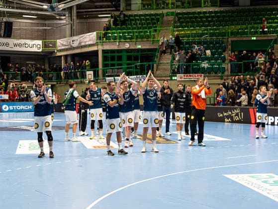 Freude und Jubel beim Bergischen HC Bergischer HC vs. ThSV Eisenach, Handball, 1. Bundesliga, 16. Spieltag, Saison 2025 2026, 11.12.2025 Bergischer HC vs. ThSV Eisenach, Handball, 1. Bundesliga, 16. Spieltag, Saison 2025 2026, 11.12.2025 Wuppertal Copyright: xEibner-Pressefoto DamianxKruczynx EP_DKI