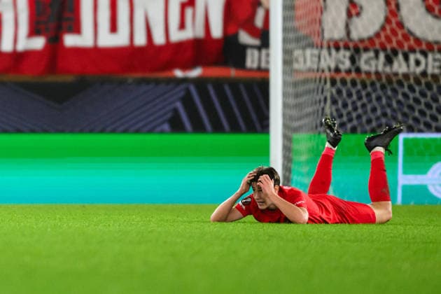 251211 Eivind Helland of Brann during the UEFA Europa League football match between Brann and Fenerbache on December 11, 2025 in Bergen. Photo: Marius Simensen BILDBYRAN COP 238 MM0053 bbeng fotboll football soccer fotball uefa europa league brann fenerbache Copyright: MARIUSxSIMENSEN BB251211ZZ018