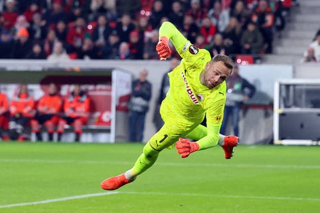 11.12.2025, xrekx, Fussball UEFA Europa League, SC Freiburg - RB Salzburg v.l. Alexander Schlager (FC Red Bull Salzburg) (DFL DFB REGULATIONS PROHIBIT ANY USE OF PHOTOGRAPHS as IMAGE SEQUENCES and or QUASI-VIDEO) Freiburg