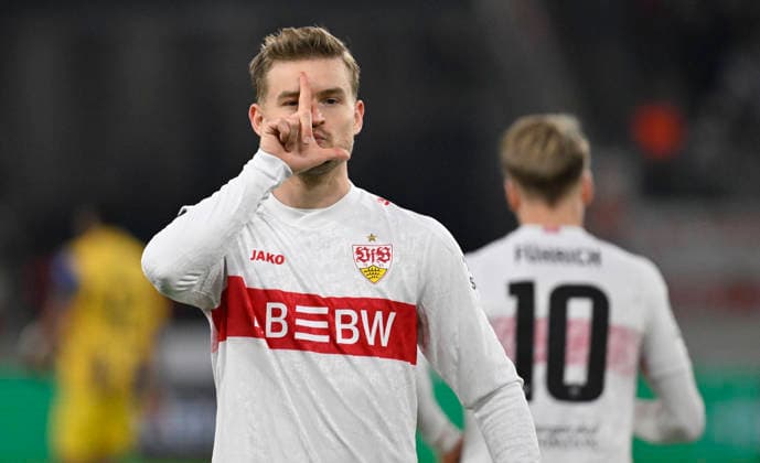 TOR zum 3:0 Elfmeter, Strafstoss Maximilian Mittelstaedt VfB Stuttgart (07) Torjubel Gestik Geste VfB Stuttgart vs Maccabi Tel-Aviv FC EUROPA LEAGUE EL 11.12.2025 DFL REGULATIONS PROHIBIT ANY USE OF PHOTOGRAPHS AS IMAGE SEQUENCES AND OR QUASI-VIDEO VfB Stuttgart vs Maccabi Tel-Aviv FC EUROPA LEAGUE EL