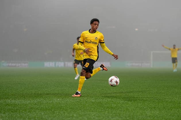 Schweiz: UEFA Europa League 2025 26, BSC Young Boys vs LOSC Lille - Stadion Wankdorf, Bern: Alvyn Sanches (10 Young Boys) in aktion Bern Stadion Wankdorf Bern Schweiz Copyright: xKjetilxWaberx