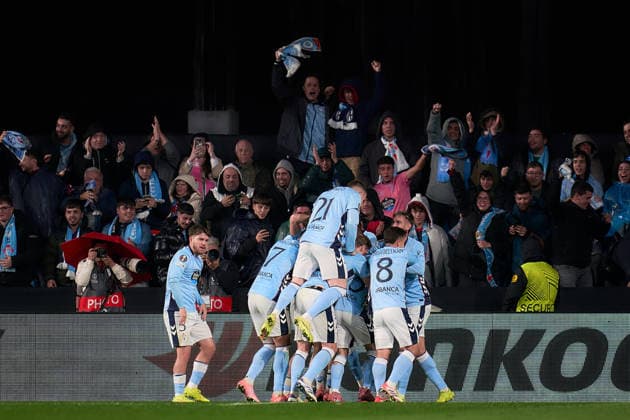 ESP: RC Celta - Bologna FC UEFA Europa League. Matchday 6. Bryan Zaragoza of RC Celta celebrates after scoring goal during the UEFA Europa League match, between RC Celta and Bologna FC, Matchday 6, Balaidos Stadium on December 11, 2025 in Vigo, Spain. kpng Copyright: xPedroxMinax xPRESSINx PM_251211_CEL_BOL_016