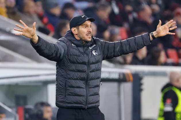 Julian Schuster (SC Freiburg, Trainer) , Deutschland, Fussball, UEFA Europa League, 6. Spieltag, 2025 2026, SC Freiburg vs. RB Salzburg, 11.12.2025, Europa-Park Stadion (Freiburg), Freiburg im Breisgau, Deutschland Freiburg im Breisgau Europa-Park Stadion (Freiburg) Baden-Württemberg Deutschland Copyright: xGrantxHubbsx