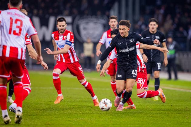 STURM GRAZ - CRVENA ZVEZDA Jacob Hodl of Sturm and Mirko Ivanic of Crvena Zvezda during the league phase of UEFA Europa league football match between SK Sturm Graz and FK Crvena Zvezda Belgrade. Graz, Austria, December 11, 2025. Photo by Branislav Racko Copyright: xx 080A4208