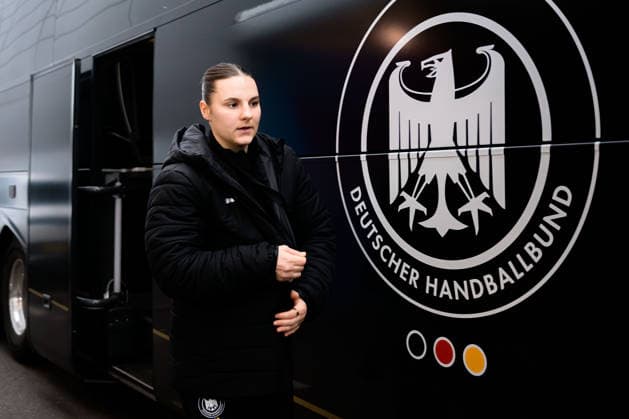 Handball, Frauen WM, Halbfinale: Frankreich - Deutschland Mareike Thomaier (Deutschland) Rotterdam Ahoy Niederlande