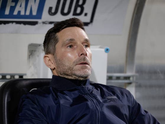 Deutschland: Fußball, 2. Bundesliga 2025 26, 16. Spieltag - SpVgg Greuther Fürth vs Hertha BSC - Sportpark Ronhof (Fürth): Stefan Leitl (Trainer Hertha BSC)