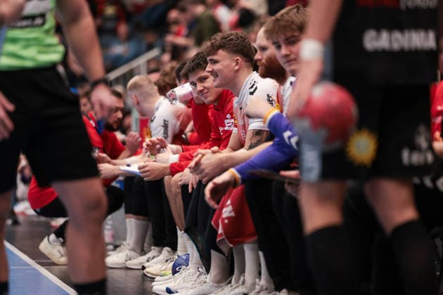 12.12.2025, Handball, Saison 2025 2026, 2. Handball Bundesliga, 15. Spieltag, TuSEM Essen - TuS N-Lübbecke, Luis Buschhaus (TuSEM Essen) lacht, Essen Am Hallo NRW Deutschland xRHR-FOTO DEx Copyright: DennisxEwert RHR-FOTOx RHR-FOTO DE