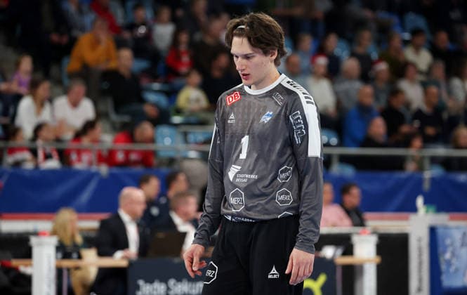 12.12.2025, Deutschland, Bietigheim, Handball 2. Bundesliga, SG BBM Bietigheim vs. Dessau-Roßlauer HV 06, Janik Patzwaldt (HV)