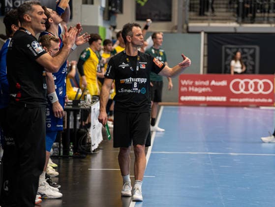 Matthias Flohr (HBW Balingen-Weilstetten, Trainer) ist zufrieden VfL Eintracht Hagen vs. HBW Balingen-Weilstetten, Handball, 2. Bundesliga, 15. Spieltag, Saison 2025 2026, 12.12.2025 VfL Eintracht Hagen vs. HBW Balingen-Weilstetten, Handball, 2. Bundesliga, 15. Spieltag, Saison 2025 2026, 12.12.2025 Hagen Copyright: xEibner-Pressefoto DamianxKruczynx EP_DKI