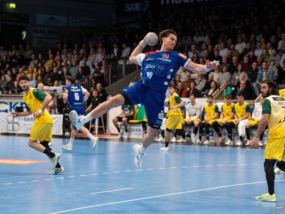 Stefan Bauer (HBW Balingen-Weilstetten, 99) beim Sprungwurf auf das Tor VfL Eintracht Hagen vs. HBW Balingen-Weilstetten, Handball, 2. Bundesliga, 15. Spieltag, Saison 2025 2026, 12.12.2025 VfL Eintracht Hagen vs. HBW Balingen-Weilstetten, Handball, 2. Bundesliga, 15. Spieltag, Saison 2025 2026, 12.12.2025 Hagen Copyright: xEibner-Pressefoto DamianxKruczynx EP_DKI