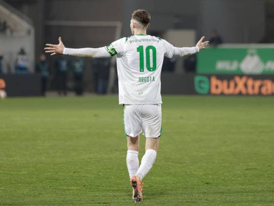 Deutschland: Fußball, 2. Bundesliga 2025 26, 16. Spieltag - SpVgg Greuther Fürth vs Hertha BSC - Sportpark Ronhof (Fürth): Branimir Hrgota (SpVgg Greuther Fürth, 10)