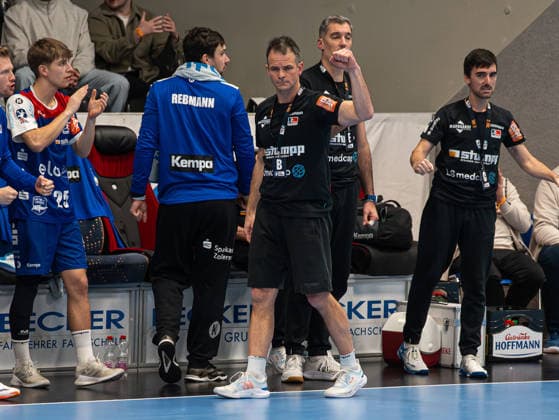 Matthias Flohr (HBW Balingen-Weilstetten, Trainer) ist zufrieden VfL Eintracht Hagen vs. HBW Balingen-Weilstetten, Handball, 2. Bundesliga, 15. Spieltag, Saison 2025 2026, 12.12.2025 VfL Eintracht Hagen vs. HBW Balingen-Weilstetten, Handball, 2. Bundesliga, 15. Spieltag, Saison 2025 2026, 12.12.2025 Hagen Copyright: xEibner-Pressefoto DamianxKruczynx EP_DKI