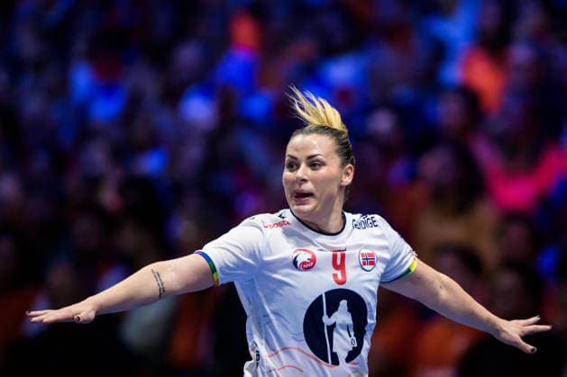 251212 Nora Mork of Norway celebrates during the IHF Women™s World Championship, WM, Weltmeisterschaft semifinal between Netherlands and Norway on December 12, 2025 in Rotterdam. Photo: Joel Marklund BILDBYRAN kod JM JM0756 bbeng handball handboll handball vm handball-vm handbolls-vm ihf handball world championship world handball championship 2025 world championship 2025 semifinal semifinals nederländerna norway norge netherlands dam jubel Copyright: JOELxMARKLUND BB251212JM067