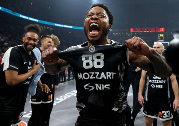 Partizan v Crvena Zvezda, Euroleague basketball, season 2025 2026, round 15 Belgrade, Serbia. 12th Dec, 2025. Partizan s Tyrique Jones celebrates during Euroleague basketball match between Partizan and Crvena Zvezda (Red Star) on December 12. 2025. in Belgrade, Serbia. Belgrade Serbia Copyright: xPedjaxMilosavljevic STARSPORTx