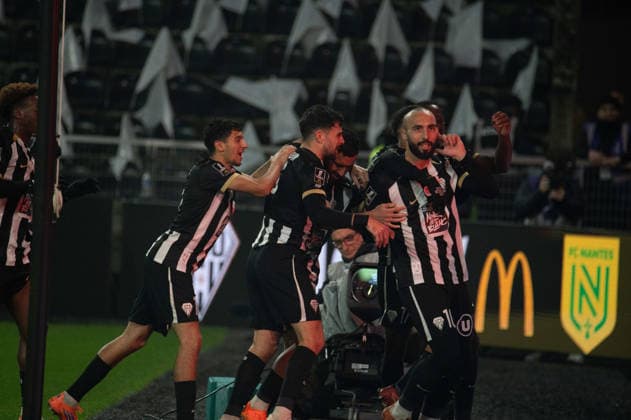 FOOTBALL : Angers SCO vs FC Nantes - Ligue 1 - JournÃ e 16 - 12 12 2025 CÃ lÃ bration Himad Abdelli (Angers SCO) AngersFrance  Copyright: xEmilienxJousselinx