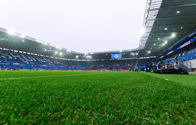 Uebersicht im Stadion vor dem Spiel der 2. Bundesliga zwischen Karlsruher SC und SC Paderborn im BBBank Wildpark am 13. December 2025 in Karlsruhe, Deutschland. (Foto von Silas Schüller DeFodi Images) +++ General internal view of the stadium before the 2. Bundesliga match between Karlsruher SC and SC Paderborn at BBBank Wildpark on December 13, 2025 in Karlsruhe, Germany. (Photo by Silas Schüller DeFodi Images) DFB DFL REGULATIONS PROHIBIT ANY USE OF PHOTOGRAPHS AS IMAGE SEQUENCES AND OR QUASI-VIDEO. (Photo by Silas Schueller DeFodi Images)