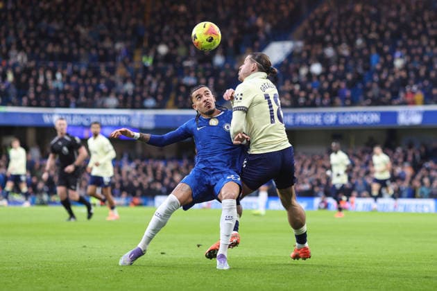 Chelsea v Everton 13th December 2025, London - Premier League Football - Chelsea v Everton - Malo Gusto of Chelsea and Jack Grealish of Everton - Photo: Charlotte Wilson Offside. London UK Copyright: xCharlottexWilsonx xOffsidexOffside