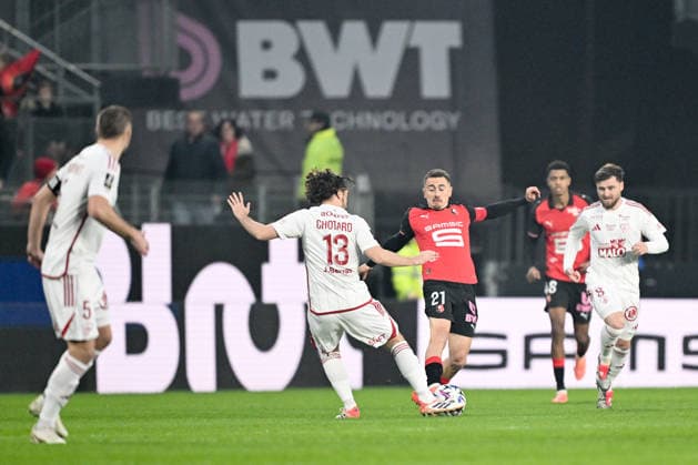 Stade Rennais FC v Stade Brestois 29 - Ligue 1 McDonald s 2025 2026 21 Valentin RONGIER (srfc) during the Ligue 1 McDonald s match between Rennes and Brest at Roazhon Park on December 13, 2025 in Rennes, France. Rennes France  Copyright: xFEPx 776348237