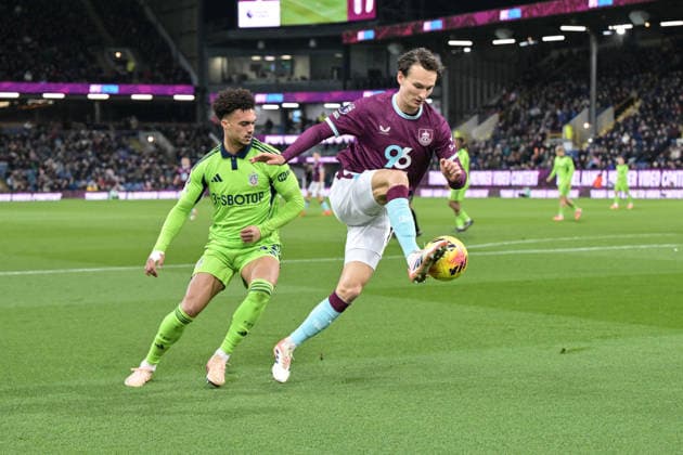 13th December 2025; Turf Moor, Burnley, Lancashire, England; Premier League Football, Burnley versus Fulham; Hjalmar Ekdal of Burnley controls the ball  LeexDurkin