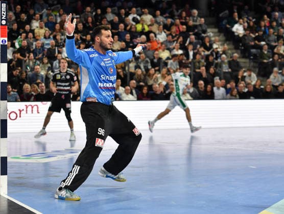 13.12.2025 - Handball - 1. Bundesliga DAIKIN HBL - Saison 2024 2025 - 17. Spieltag: HC Erlangen Metropolregion Nürnberg HCE - SC DHfK Leipzig - OGo - xOGox - Khalifa Ghedbane (96, HC Erlangen HCE )