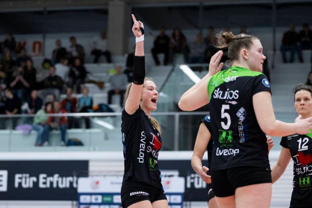 1. Volleyball Bundesliga Frauen: Schwarz-Weiss Erfurt vs. Skurios Volleys Borken; Erfurt; 13.12.2025 Pia Mohr ( 11; Skurios Volleys Borken) 1. Volleyball Bundesliga Frauen: Schwarz-Weiss Erfurt vs. Skurios Volleys Borken; Riethsporthalle Erfurt; 13.12.2025 Copyright: xBEAUTIFULxSPORTS Duehringx