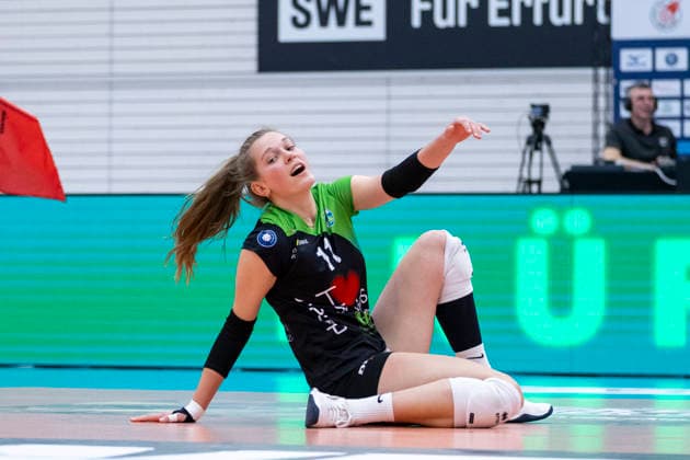 1. Volleyball Bundesliga Frauen: Schwarz-Weiss Erfurt vs. Skurios Volleys Borken; Erfurt; 13.12.2025 Pia Mohr ( 11; Skurios Volleys Borken) 1. Volleyball Bundesliga Frauen: Schwarz-Weiss Erfurt vs. Skurios Volleys Borken; Riethsporthalle Erfurt; 13.12.2025 Copyright: xBEAUTIFULxSPORTS Duehringx