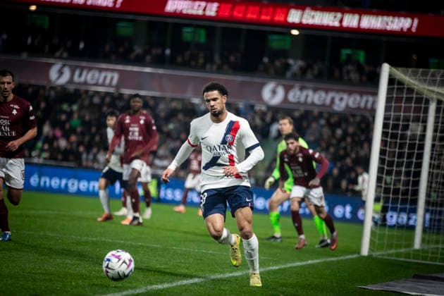 FOOTBALL: Ligue 1 FC Metz vs Paris Saint Germanin (PSG) - 13 12 2025 Stade Saint-Symphorien. Metz - France Warren ZaÃ¯re-Emery 33 (PSG)  Copyright: xElyxandroxCEGARRAx