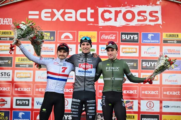 Men SUYS Leiecross Kortrijk Cameron Mason from Great Britain (Seven Racing), Niels Vandeputte from Belgium (Alpecin-Deceuninck Development Team), and Ryan Kamp from the Netherlands (Alpecin-Deceuninck Development Team) stand on the podium of the men s elite race of the SUYS Leiecross Kortrijk, stage 4 of 7 in the Exact Cross competition, in Kortrijk, Belgium, on December 13, 2025. Kortrijk Belgium  Copyright: xGautierxDemouveauxx originalFilename:demouveaux-notitle251213_npcuB.jpg