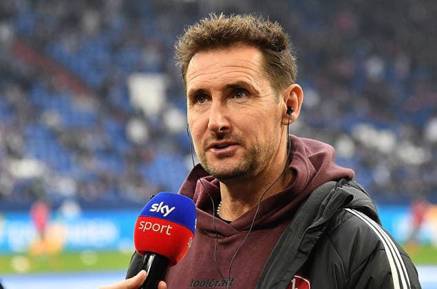 14.12.2025, xhbx, Fussball 2.Bundesliga, FC Schalke 04 - 1.FC Nürnberg v.l. Trainer Miroslav Klose (1.FC Nuernberg) (DFL DFB REGULATIONS PROHIBIT ANY USE OF PHOTOGRAPHS as IMAGE SEQUENCES and or QUASI-VIDEO) Gelsenkirchen