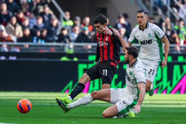 AC Milan vs US Sassuolo - Serie A 2025 26 - 14 12 2025 Christian Pulisic of AC Milan seen in action during Serie A 2025 26 football match between AC Milan and US Sassuolo at San Siro Stadium in Milan Copyright: xBEAUTIFULxSPORTS Carabellix
