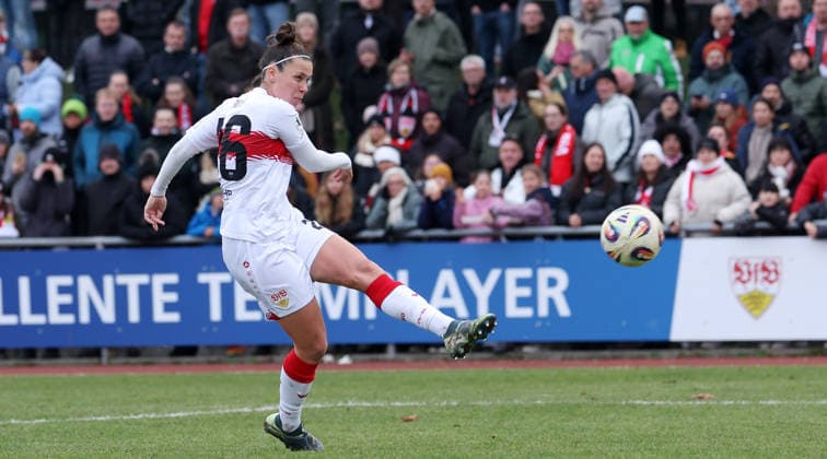 BAU 14.12.2025 Stuttgart Fußball Frauen VfB Stuttgart vs. SC Sand, Nicole Billa (VfB)