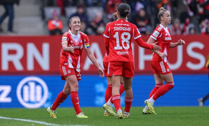 GER, München, FC Bayern München vs Hamburger SV, Google Pixel Frauen Bundesliga, Fussball, DFB, Spielzeit 2025 2026, FC Bayern Campus, 13. Spieltag, im Bild: Georgia Stanway (Bayern München 31), Tor, Freude, Jubel und Emotion, 2:0 DFB DFL REGULATIONS PROHIBIT ANY USE OF PHOTOGRAPHS AS IMAGE SEQUENCES AND OR QUASI-VIDEO, 14.12.2025 Copyright: HMBxMedia HendrikxHamelau