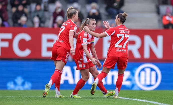 GER, München, FC Bayern München vs Hamburger SV, Google Pixel Frauen Bundesliga, Fussball, DFB, Spielzeit 2025 2026, FC Bayern Campus, 13. Spieltag, im Bild: Georgia Stanway (Bayern München 31), Tor, Freude, Jubel und Emotion, 2:0 DFB DFL REGULATIONS PROHIBIT ANY USE OF PHOTOGRAPHS AS IMAGE SEQUENCES AND OR QUASI-VIDEO, 14.12.2025 Copyright: HMBxMedia HendrikxHamelau