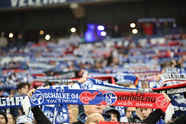 Fans des FC Schalke 04 beim Spiel der 2. Bundesliga (Saison 2025 26) FC Schalke 04 - 1. FC Nürnberg Copyright: Thomas Pakusch