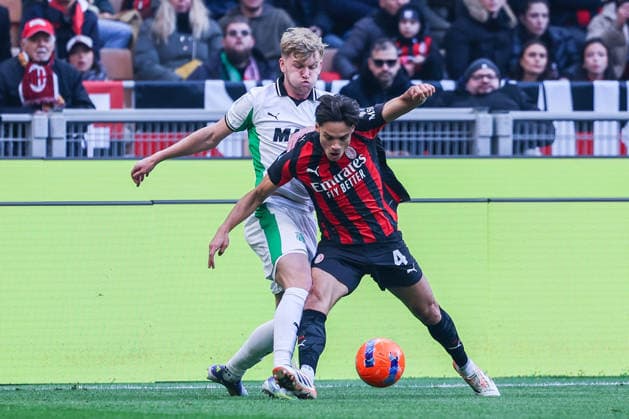 AC Milan vs US Sassuolo - Serie A 2025 26 - 14 12 2025 Samuel Ricci of AC Milan seen in action during Serie A 2025 26 football match between AC Milan and US Sassuolo at San Siro Stadium in Milan Copyright: xBEAUTIFULxSPORTS Carabellix