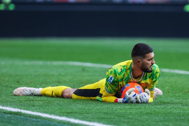 AC Milan vs US Sassuolo - Serie A 2025 26 - 14 12 2025 Arijanet Anan Muric of US Sassuolo seen in action during Serie A 2025 26 football match between AC Milan and US Sassuolo at San Siro Stadium in Milan Copyright: xBEAUTIFULxSPORTS Carabellix