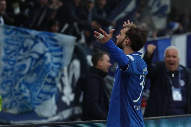 2025.12.14 xjfx 2.Bundesliga SV Darmstadt 98 - SC Preussen Muenster v.l., Kilian Julian Corredor (SV Darmstadt 98) Torjubel, Goal celebration, celebrate the goal (DFL DFB REGULATIONS PROHIBIT ANY USE OF PHOTOGRAPHS as IMAGE SEQUENCES and or QUASI-VIDEO)