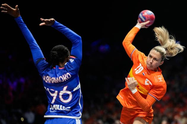 Women s Handball World Championship 2025 France Netherlands Rotterdam, Netherlands 20251214 Dutch Estavana Polman during the bronze medal final of the Women s Handball World Championship between France and the Netherlands at Ahoy Arena Photo Beate Oma Dahle NTB Rotterdam Netherlands EDITORIAL USE ONLY RESTRICTED USE FOR BETTING COMPANIES  Copyright: xBeatexOmaxDahlex xNTBx
